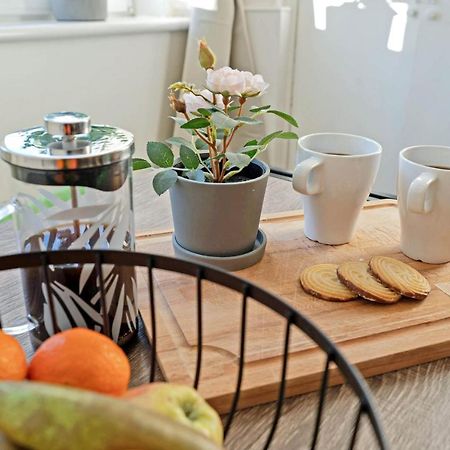 Cozy With Character Logie Green Central Main Door Flat เอดินบะระ ภายนอก รูปภาพ