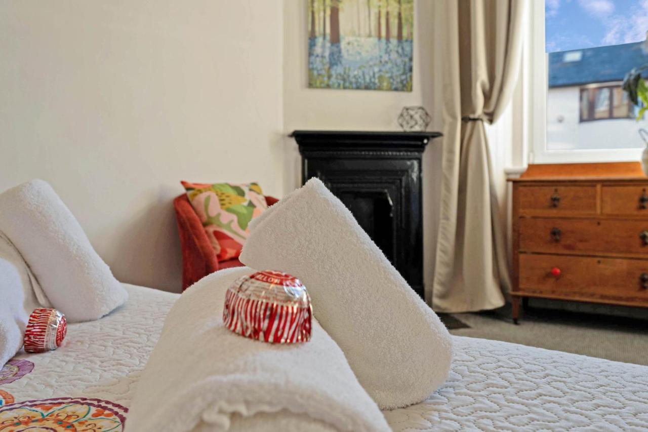 Cozy With Character Logie Green Central Main Door Flat เอดินบะระ ภายนอก รูปภาพ